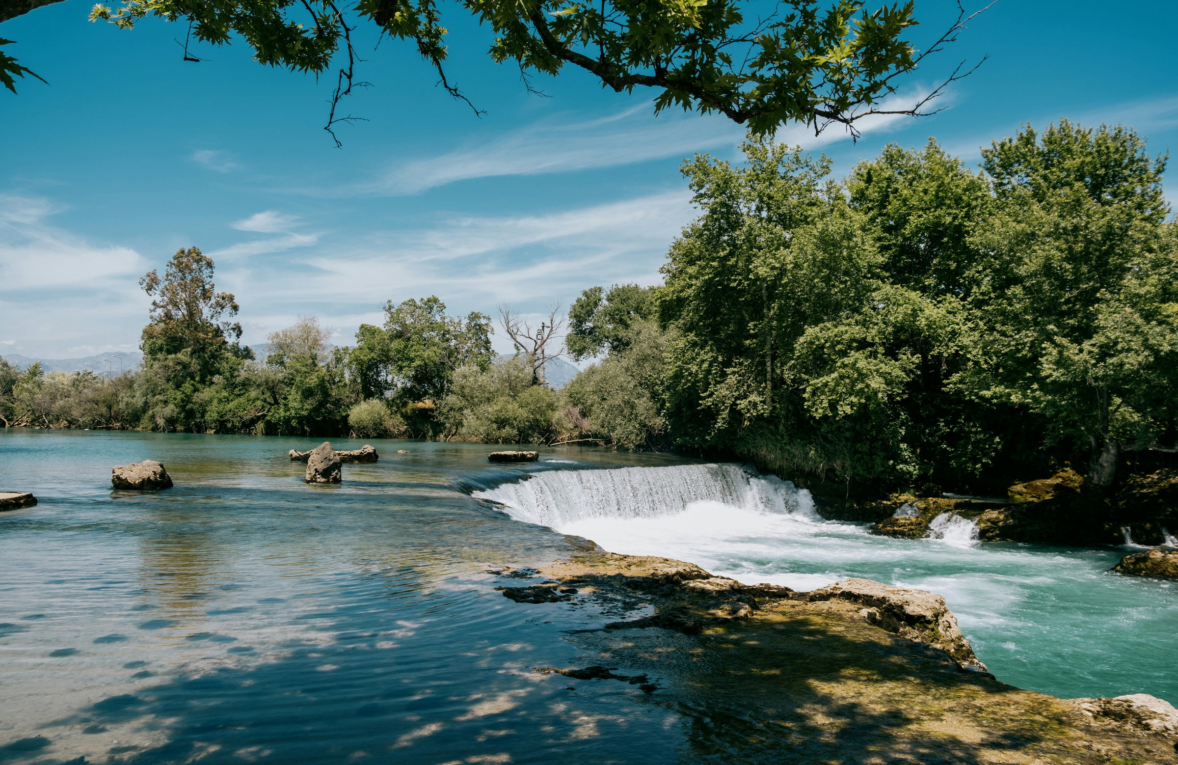 Manavgat'ta Bir Gün: Pazarlar, Camiler ve Daha Fazlası